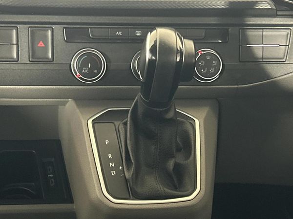 2023-Volkswagen-Kombi-T61-20-TDI-110kW-Auto-Trendline image:10