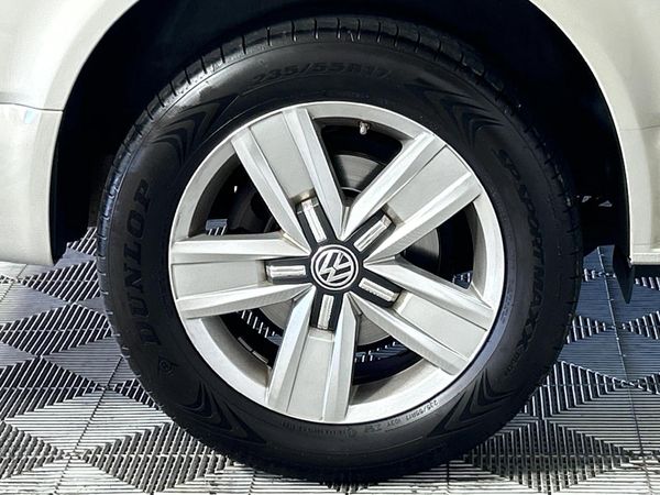 2023-Volkswagen-Kombi-T61-20-TDI-110kW-Auto-Trendline image:7