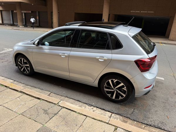 2025-Volkswagen-Polo-10-TSI-Life-Auto image:15