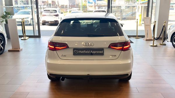 2015-Audi-A3-Sportback-14-TFSI-Auto image:1