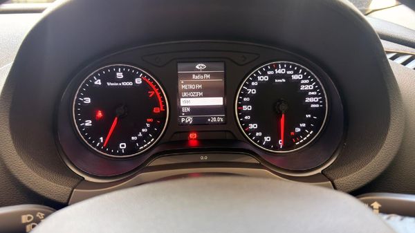2015-Audi-A3-Sportback-14-TFSI-Auto image:7