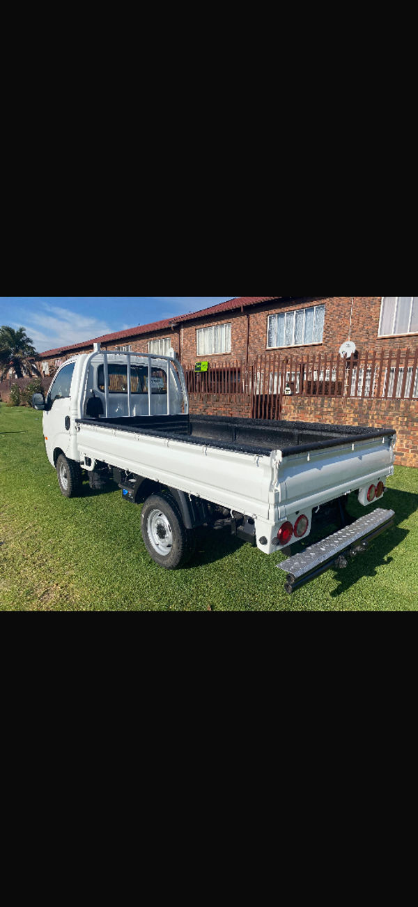 2013-Kia-K-Series-Pick-Up-K-2700-Workhorse-Single-Cab image:3