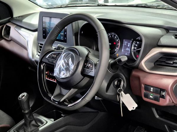 2026-Suzuki-Fronx-15-GL image:16