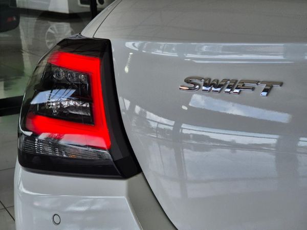 2026-Suzuki-Swift-12-GLX image:8