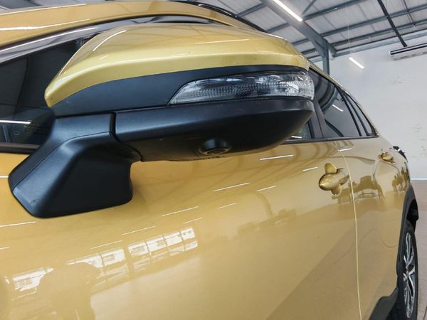 2025-Toyota-Corolla-Cross-18-XR-Hybrid image:15