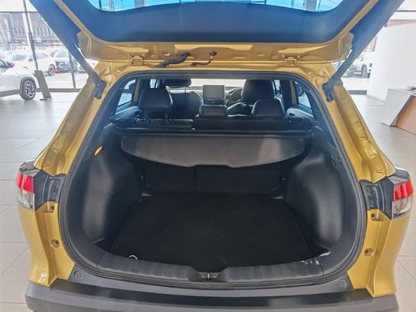 2025-Toyota-Corolla-Cross-18-XR-Hybrid image:16