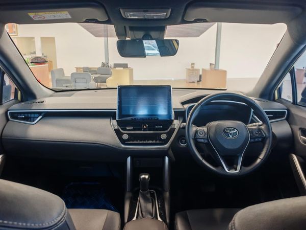 2025-Toyota-Corolla-Cross-18-XR-Hybrid image:29