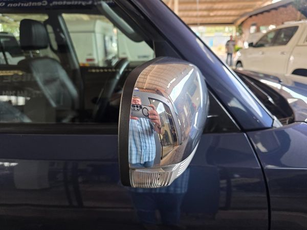 2008-Mitsubishi-Pajero-32-Di-Dc-GLS-Auto image:15