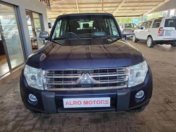 2008-Mitsubishi-Pajero-32-Di-Dc-GLS-Auto image:2
