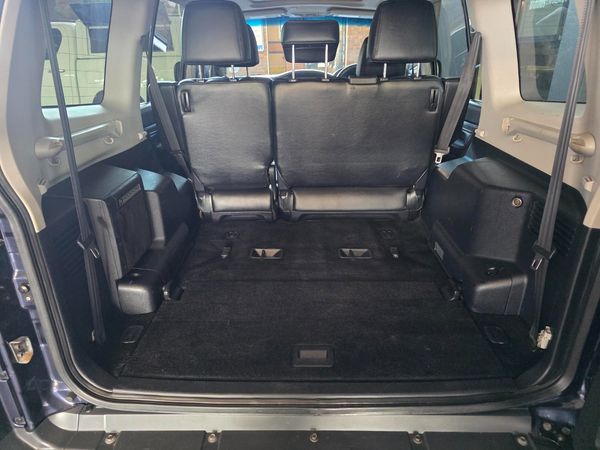 2008-Mitsubishi-Pajero-32-Di-Dc-GLS-Auto image:6