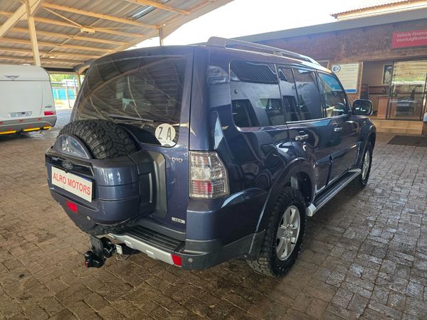 2008-Mitsubishi-Pajero-32-Di-Dc-GLS-Auto image:7