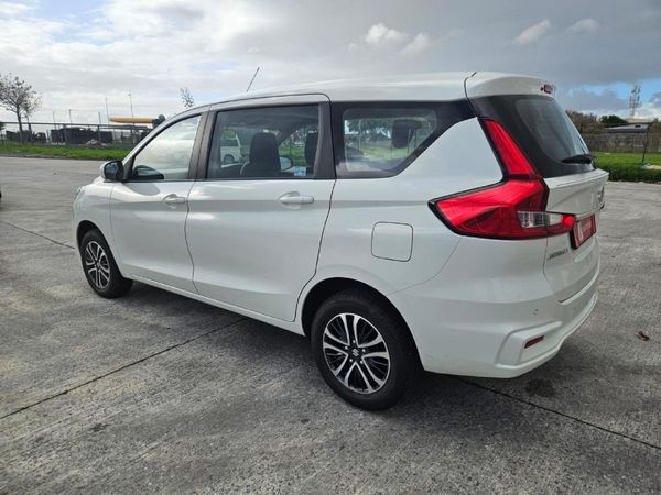2025-Suzuki-Ertiga-15-GL image:5
