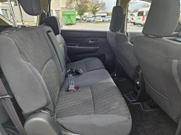 2025-Suzuki-Ertiga-15-GL image:8