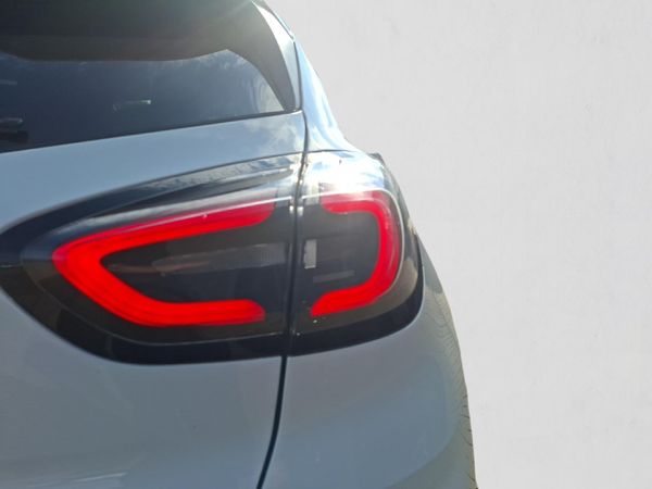 2025-Ford-Puma-10T-Ecoboost-ST-Line-Vignale-Auto image:11