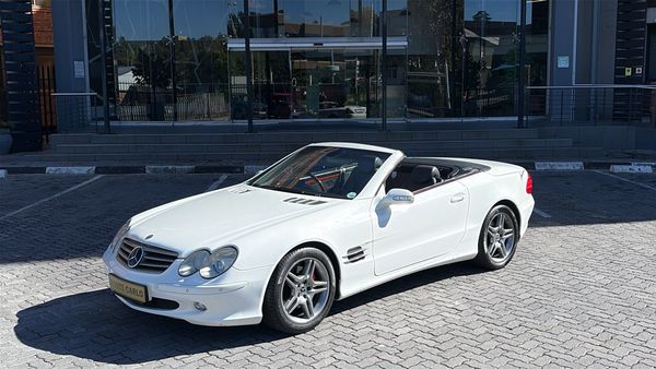 2003-Mercedes-Benz-SL-500 image:1