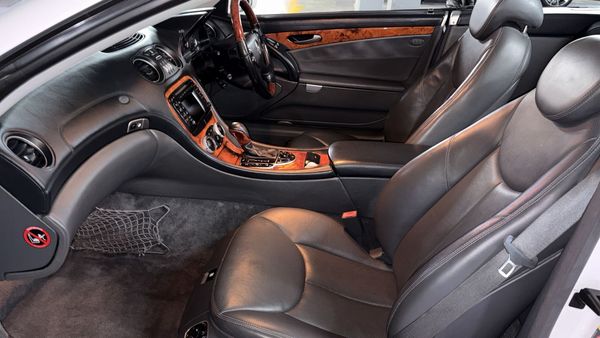 2003-Mercedes-Benz-SL-500 image:23