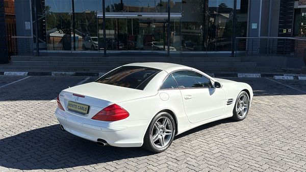 2003-Mercedes-Benz-SL-500 image:7