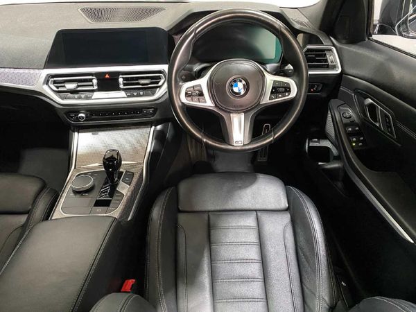 2022-BMW-3-Series-320i-M-Sport image:15