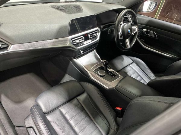 2022-BMW-3-Series-320i-M-Sport image:6