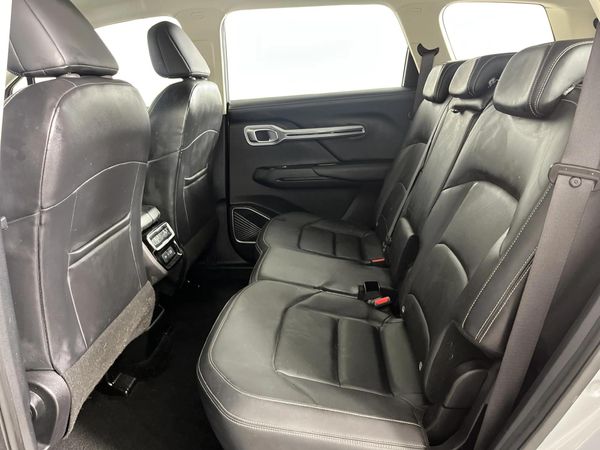 2025-Proton-X90-15T-Executive-Auto image:3