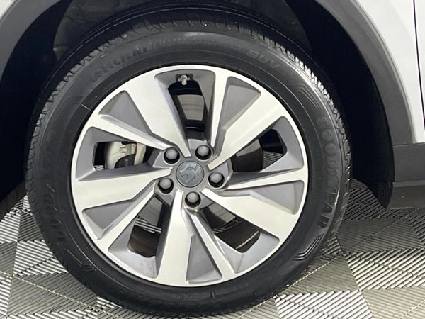 2025-Proton-X90-15T-Executive-Auto image:4