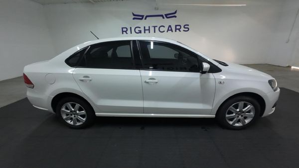 2014-Volkswagen-Polo-16-TDI-Comfortline image:2