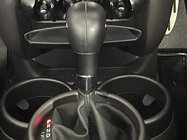 2015-MINI-Paceman-Cooper-S-Auto image:9