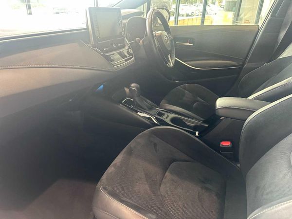 2021-Toyota-Corolla-12T-XR-Auto-5-dr image:7