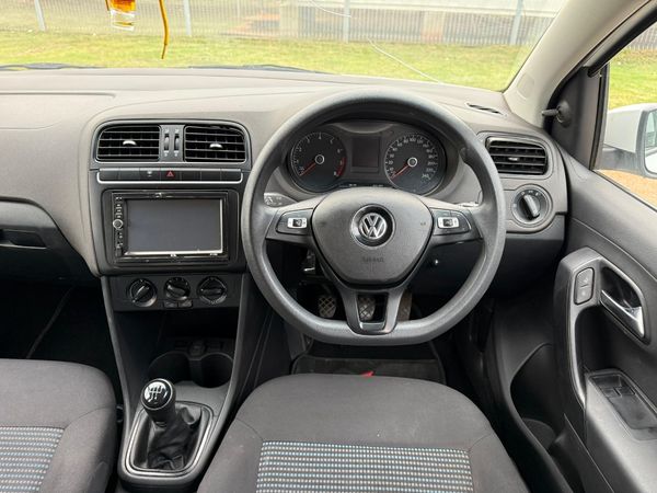 2020-Volkswagen-Polo-Vivo-14 image:1