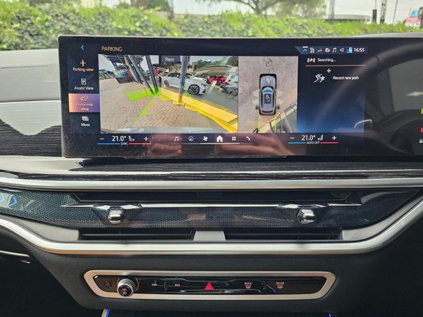 2025-BMW-X5-xDrive30d-M-Sport-Pro image:9