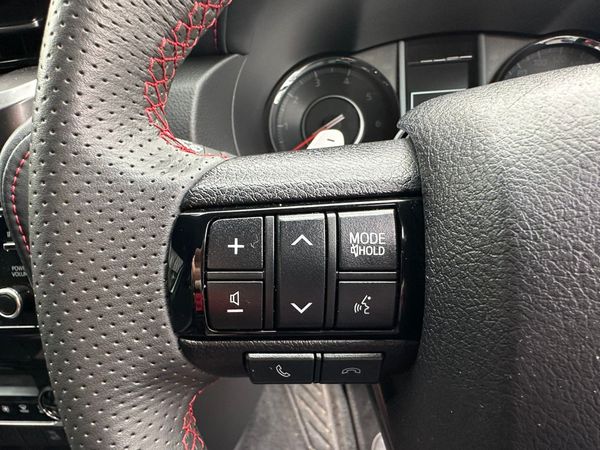 2025-Toyota-Fortuner-28GD-6-4x4-GR-S-Auto image:10