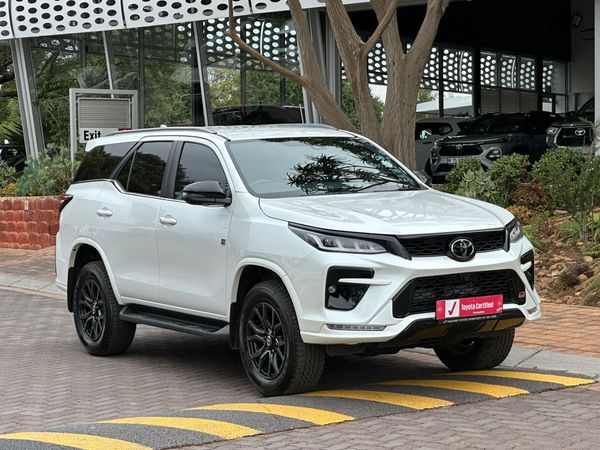 2025-Toyota-Fortuner-28GD-6-4x4-GR-S-Auto image:1