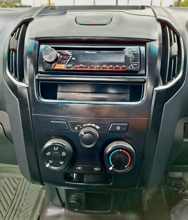 2019-Isuzu-D-Max-250-HO-Fleetside-Safety-Single-Cab image:9