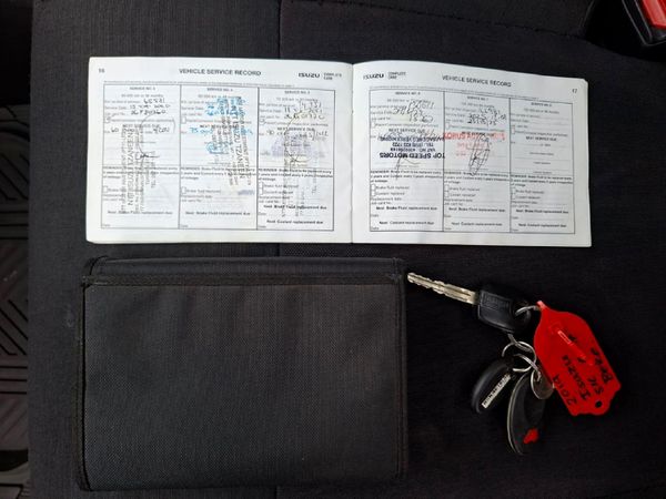 2019-Isuzu-D-Max-250-HO-Fleetside-Safety-Single-Cab image:11