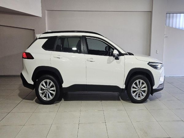 2025-Toyota-Corolla-Cross-18-XS image:3