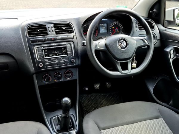 2019-Volkswagen-Polo-GP-14-Trendline image:15