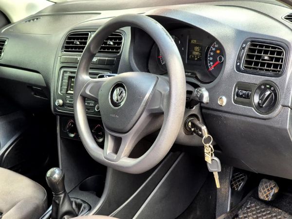 2019-Volkswagen-Polo-GP-14-Trendline image:17