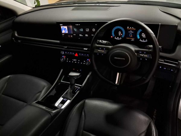 2025-Hyundai-Tucson-R20D-Executive-Auto image:9