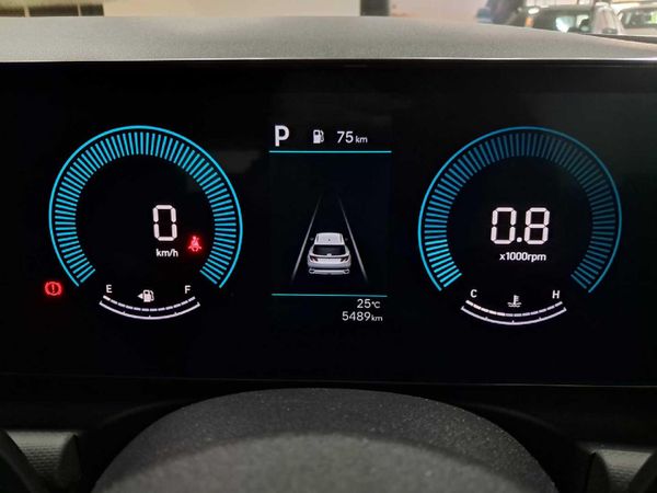 2025-Hyundai-Tucson-R20D-Executive-Auto image:11