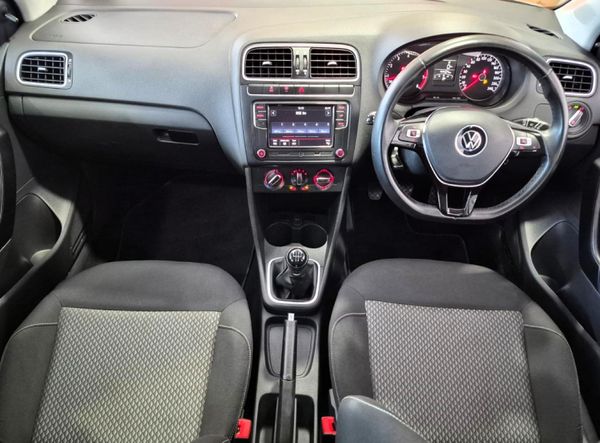 2024-Volkswagen-Polo-Vivo-16-Highline-5-dr image:9