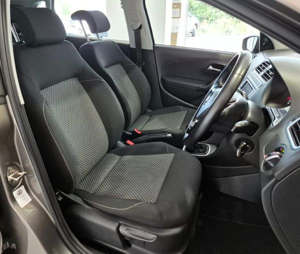 2024-Volkswagen-Polo-Vivo-16-Highline-5-dr image:17