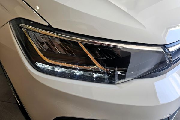 2024-Volkswagen-Polo-16-Classic-Auto image:5