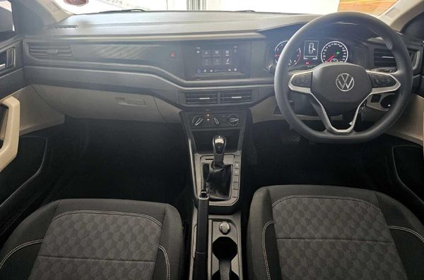 2024-Volkswagen-Polo-16-Classic-Auto image:8
