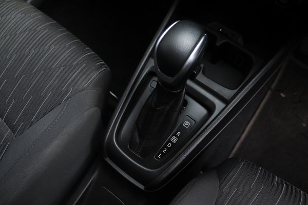 2022-Toyota-Rumion-15-TX-Auto image:8