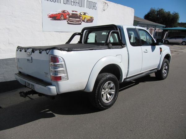 2011-Ford-Ranger-30-TDCi-XLT-Hi-Trail-SuperCab-Auto image:3