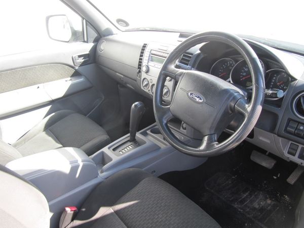 2011-Ford-Ranger-30-TDCi-XLT-Hi-Trail-SuperCab-Auto image:5