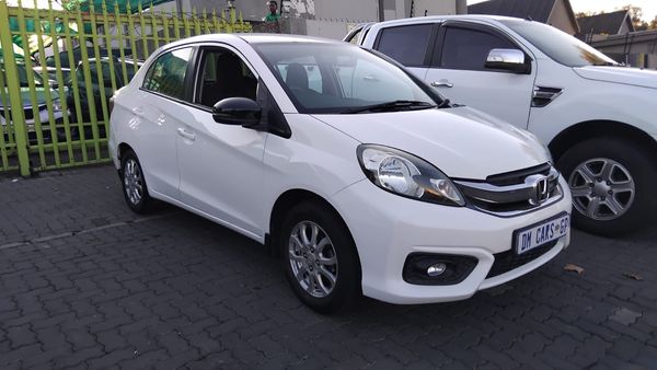 2016-Honda-Brio-12-Comfort-Auto image:10