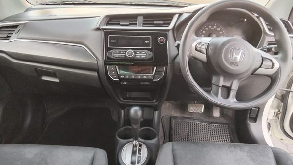 2016-Honda-Brio-12-Comfort-Auto image:4