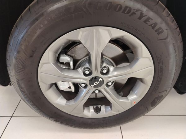 2026-Kia-Seltos-15-LS-Auto image:5