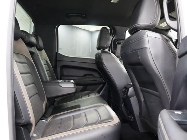 2024-Volkswagen-Amarok-30-TDI-V6-184kW-4Motion-Aventura-Auto-Double-Cab image:7